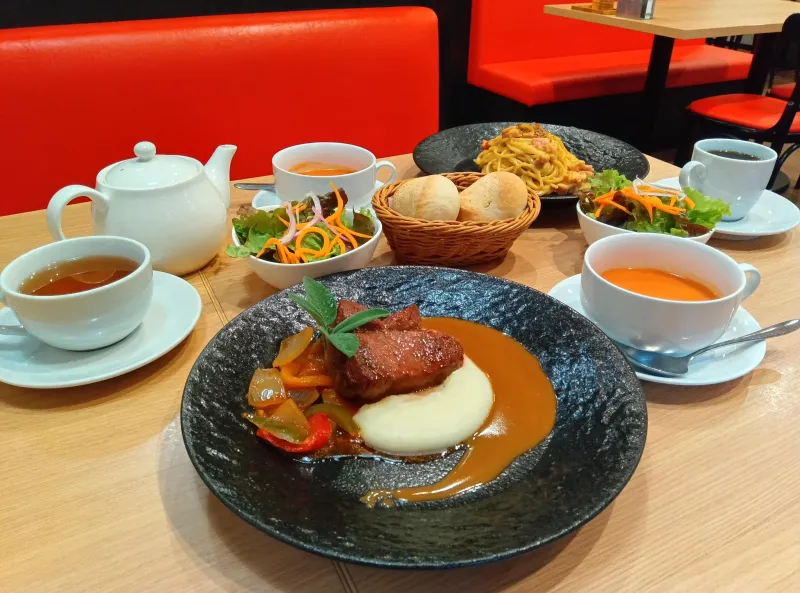 豚肉ロースのステーキセット